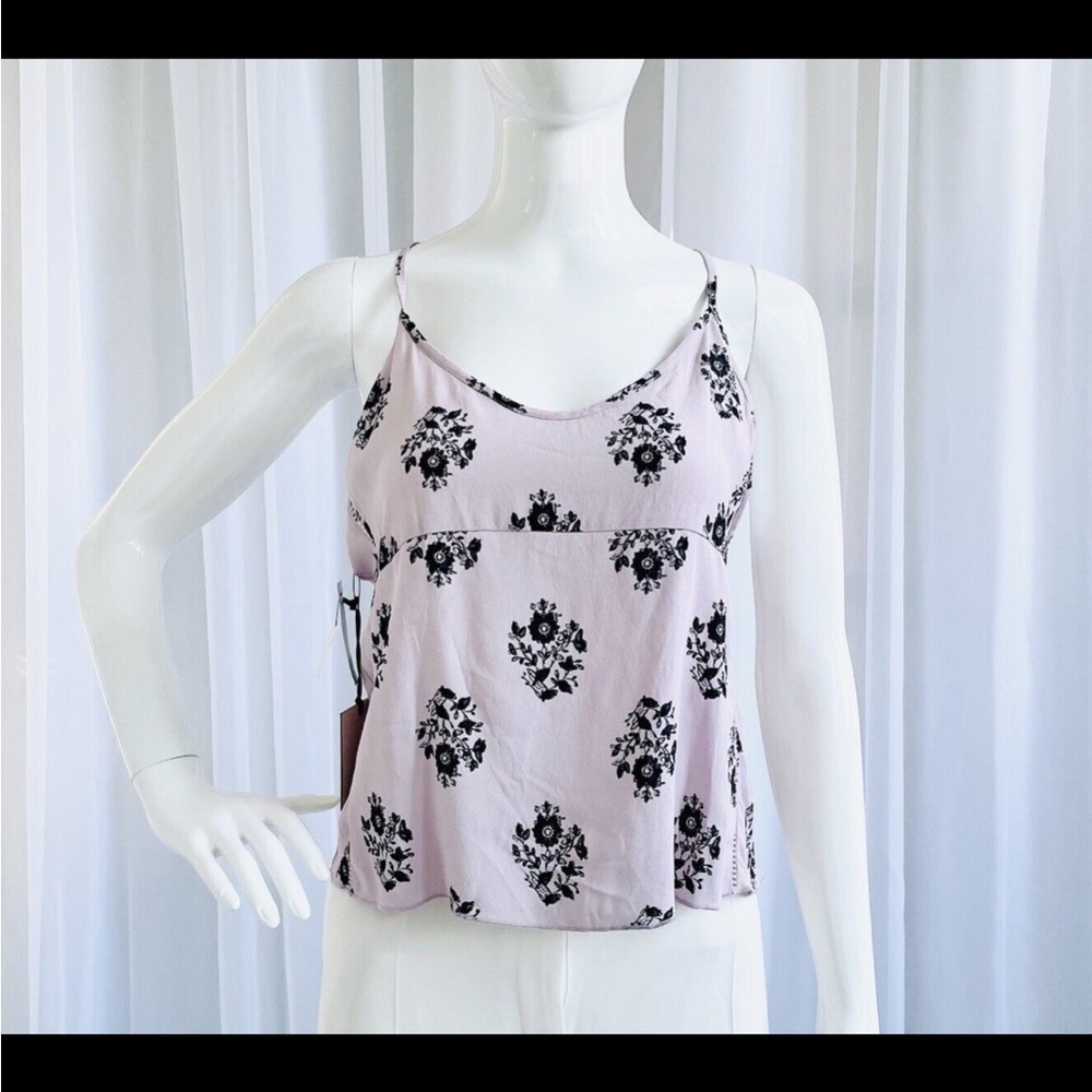 NWT Aritzia Sunday Best Golding Camisole in Clover Black Floral (Size L)